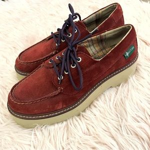 Eastland + Urban Outfitters Burgundy Leather Platform Oxfords 👞